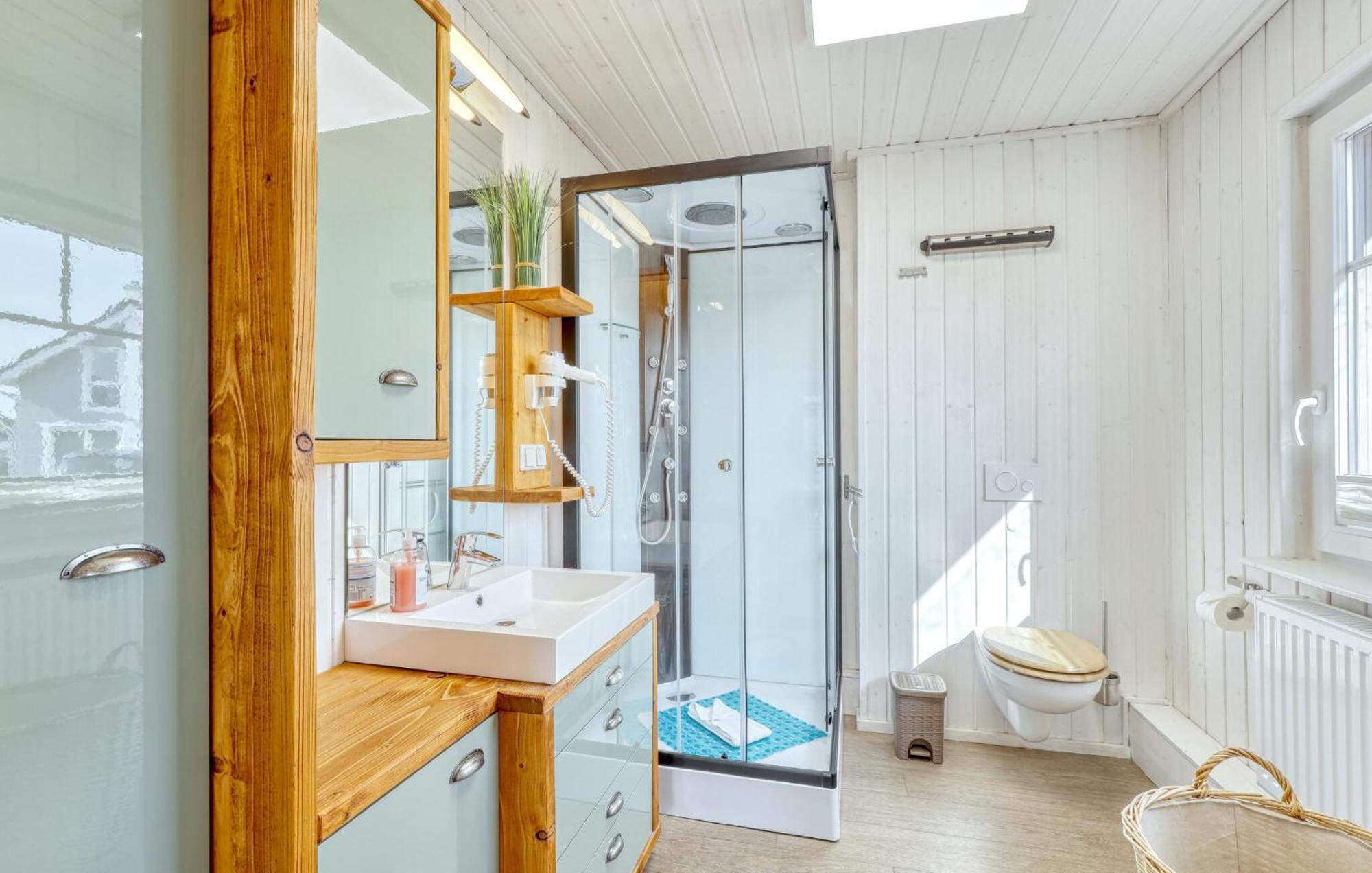 2 Bedroom Beautiful Home In Zerpenschleuse Luaran gambar